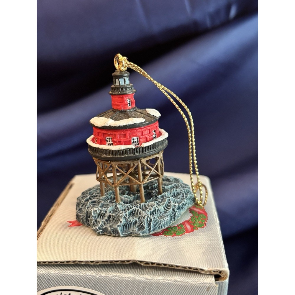 Harbor Lights Light House Christmas Ornament, Seven Ft Knoll MD. 2000[L]